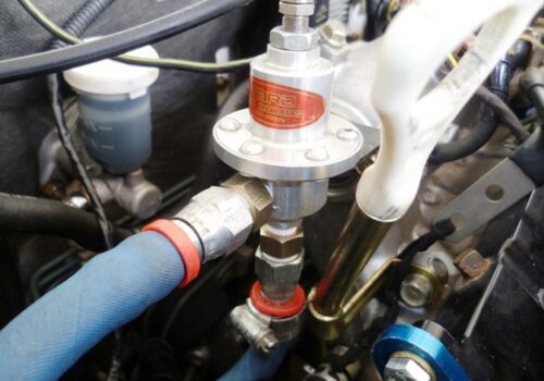 How to Raise the Fuel Pressure with a Fuel Pressure Regulator