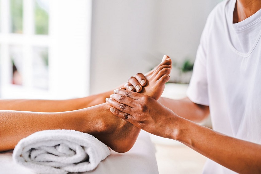 What are the 10 Types of Massage: Reflexology