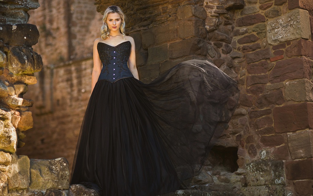 Wear with Gothic Wedding Dress