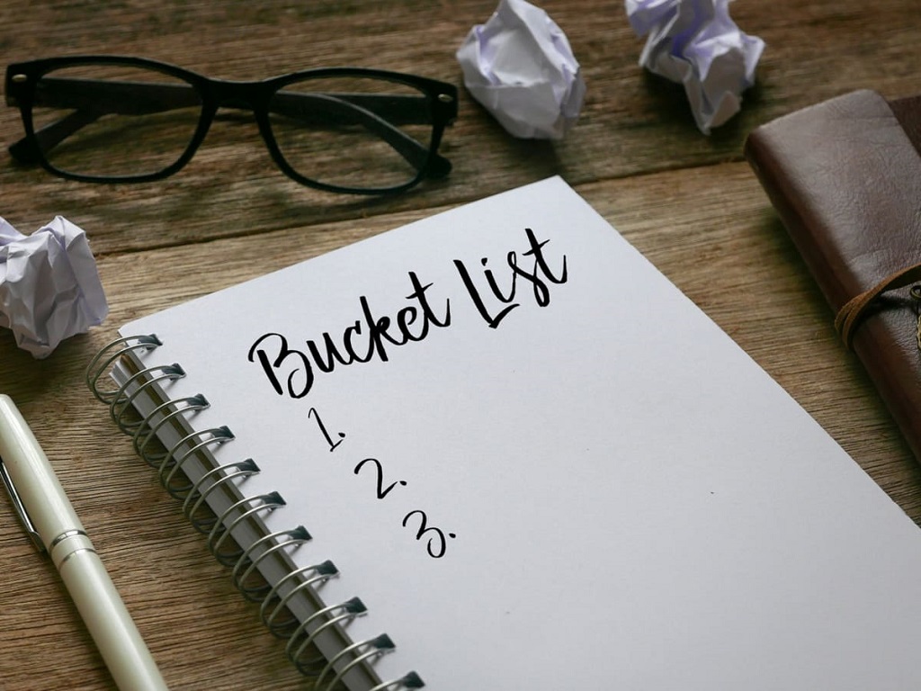 What is the message of the story "The Bucket List"?